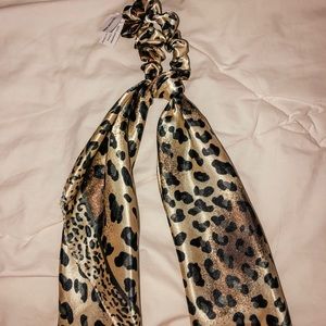 Urban Outfitters Hair Accessory